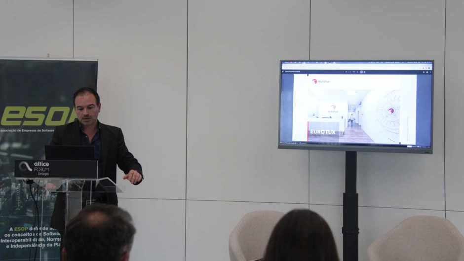 Eurotux “faz e descomplica”