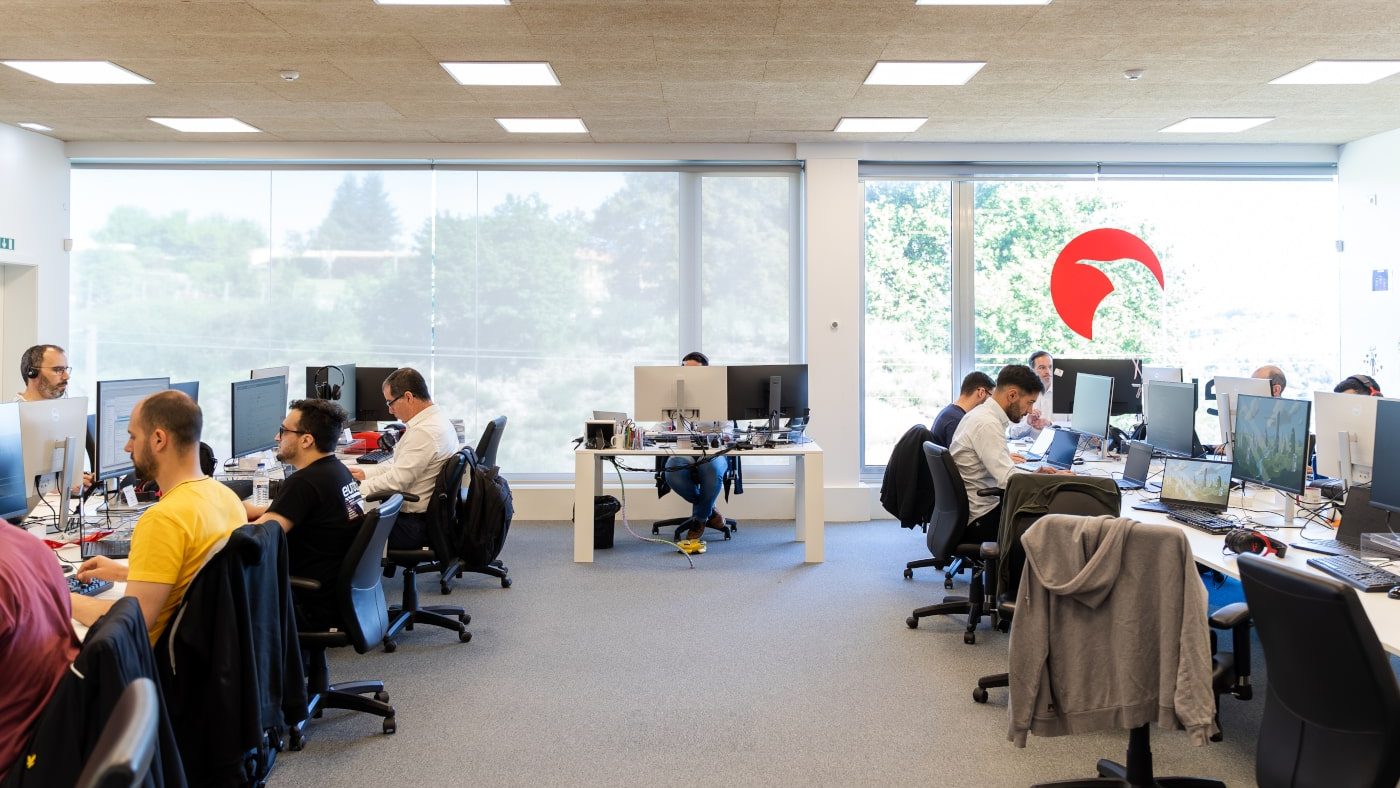 Teses com empresas: Ligação universidade-empresa